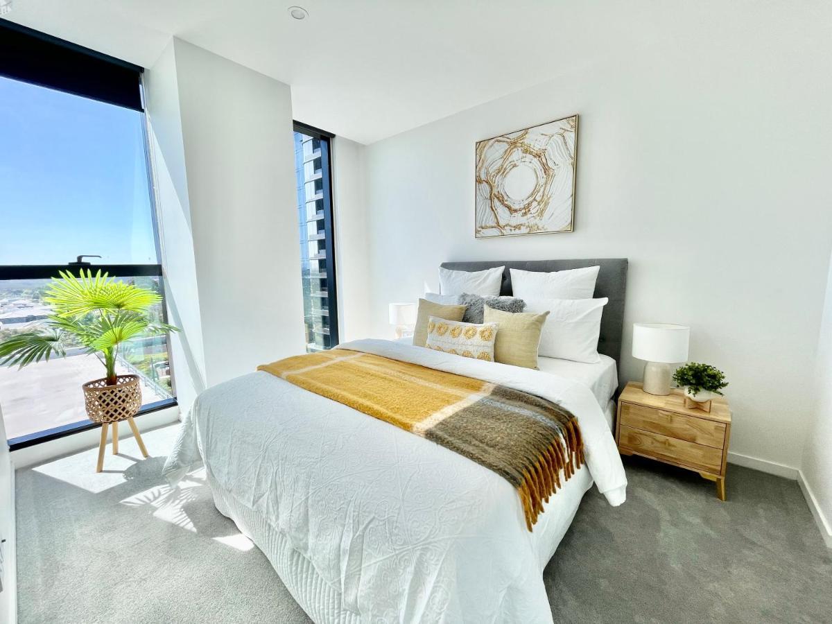 Rest Collection At Skygarden Apartment